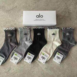 A20- ALO Yoga Women's Leopard Trim Neutral Half-Crew Socks 5-Pair Box Set - NWT